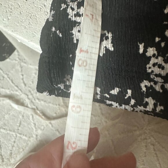 Anthropologie Sweetheart Top‎ Black Floral Long Puff Sleeve Blouse Top Size XS - Picture 9 of 9